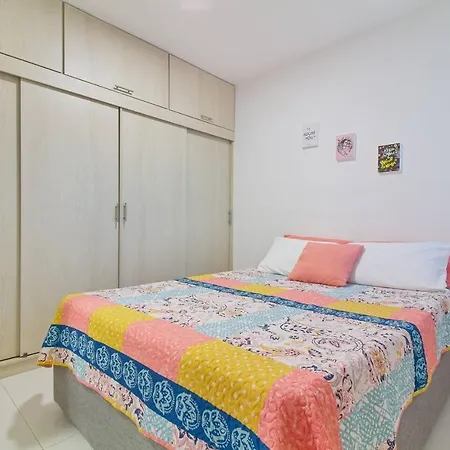 Acogedor En Piso Alto Cartagena