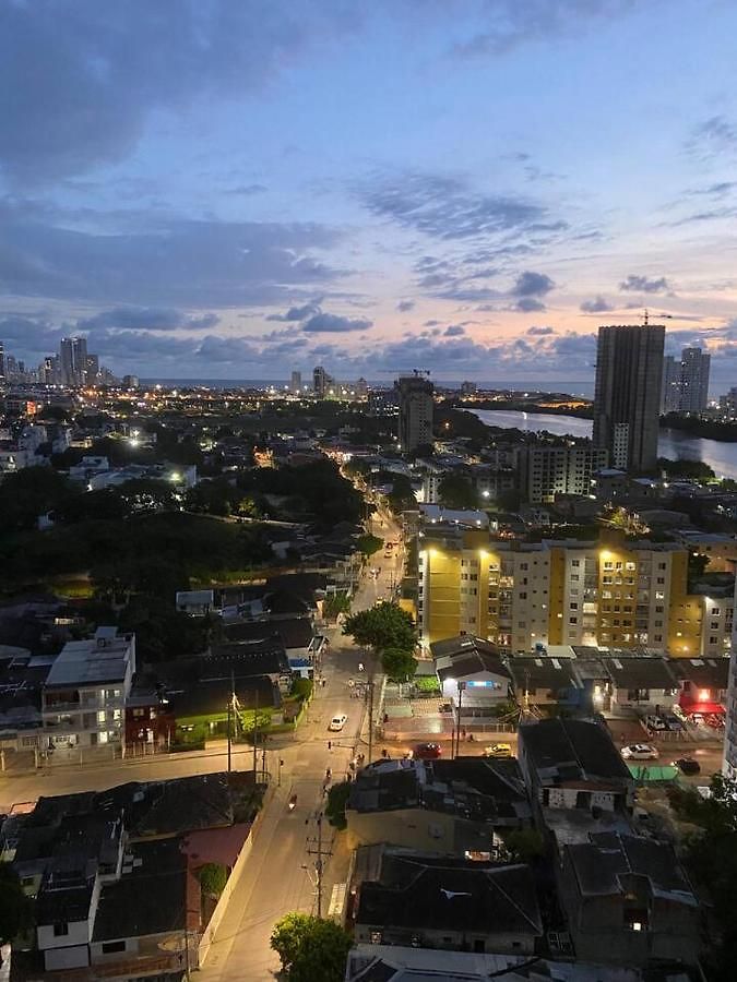 Apartment Acogedor En Piso Alto *