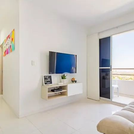 Acogedor En Piso Alto Apartment *