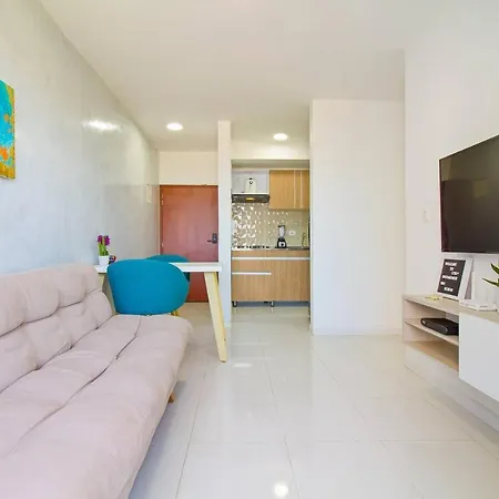 Acogedor En Piso Alto Apartment Cartagena